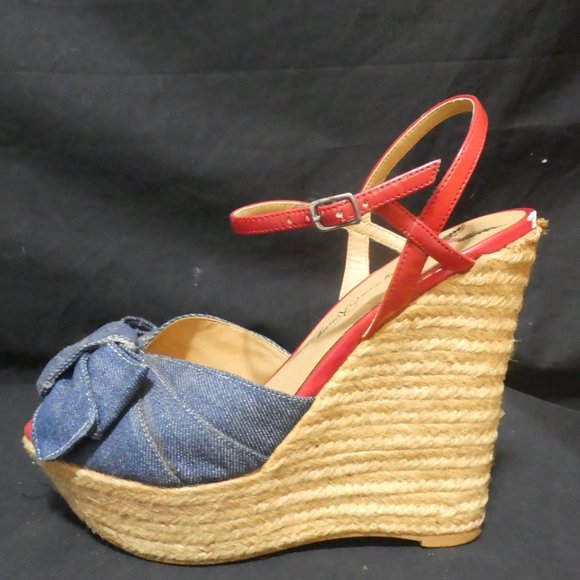 PENNY LOVES KENNY | Size 7 | Denim Espadrille Sandals - Picture 5 of 16